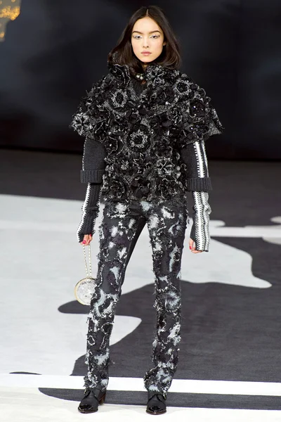 Look 65